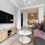 Jana Apartment *