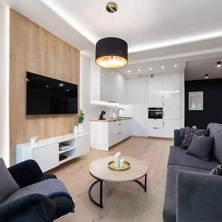 Jana Apartment *